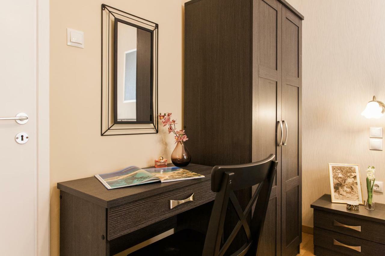 Modern Antique Private Rooms Near To Acropolis Museum And Metro Station أثينا المظهر الخارجي الصورة